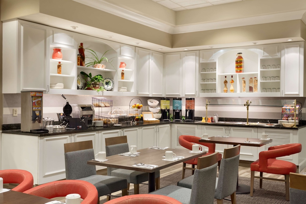 Hilton Garden Inn Ithaca - photo 33