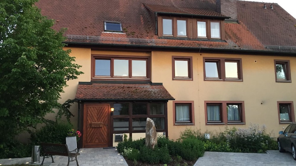 Wildkräuterhotel — Windelsbach — photo 2