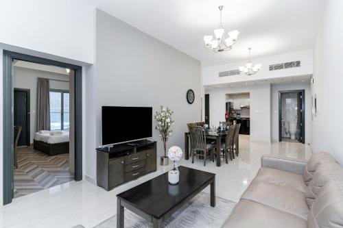 Family and Group Stay I Near Burj Khalifa I Summer Deal — 5-Star Luxury Hotel in Dubai, United Arab Emirates