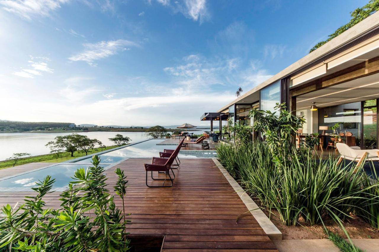 @Morro.Redondo a Casa No Lago E Na Serra — 4-Star Luxury Hotel in Cassia, Brasil