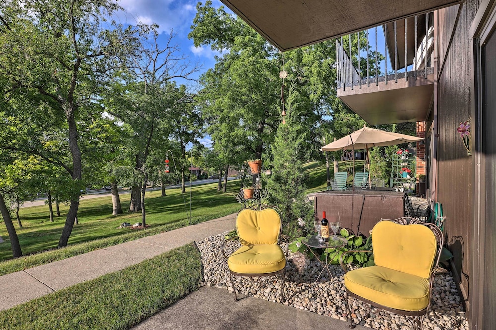 Interlaken Villa with Patio Steps To Ridge Resort - featured photo
