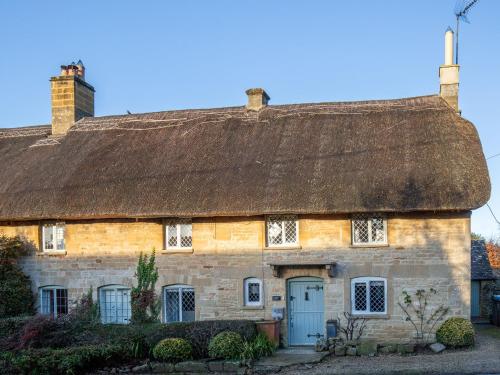 Betty's Cottage — 4-Star Luxury Hotel in Burford, United Kingdom