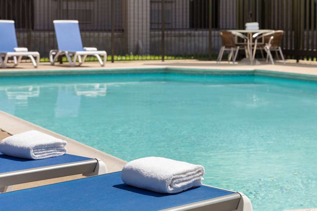 La Quinta Inn by Wyndham Temple - photo 6