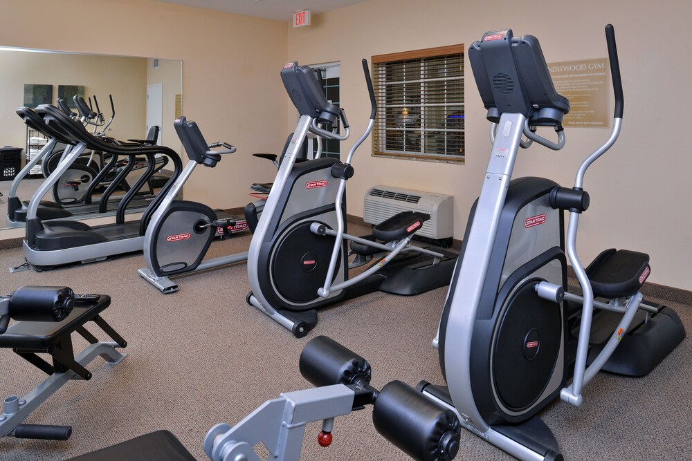 Candlewood Suites Williston by IHG - photo 25
