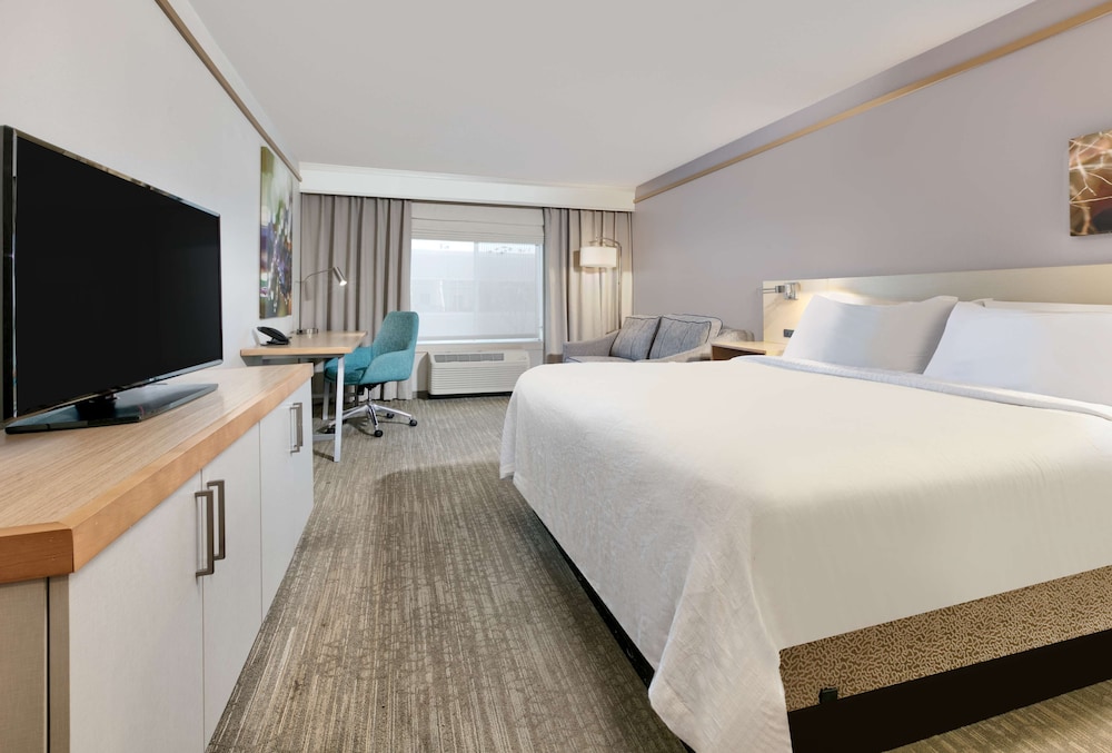 Hilton Garden Inn Irvine East Lake Forest - photo 12
