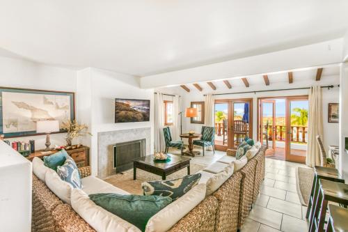 H412 Hamilton Cove Villa 4 12 — 4-Star Luxury Hotel in Avalon, United States