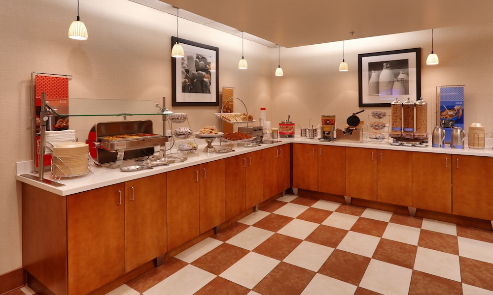 Hampton Inn & Suites Orem - photo 41