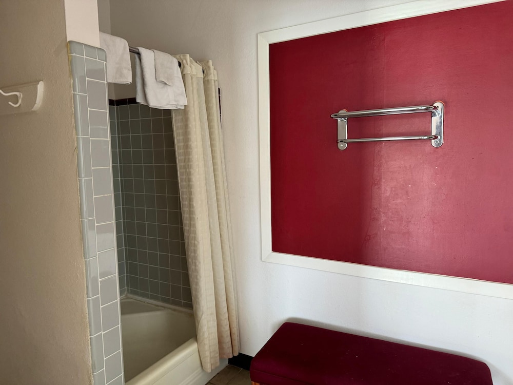 Travel Inn Danville US 29 - photo 20