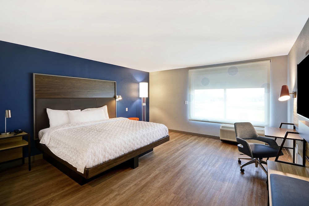 Tru by Hilton Beavercreek Dayton - photo 7