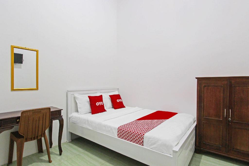 Hotel Grand New Si Jago Mitra Reddoorz — Kebumen
