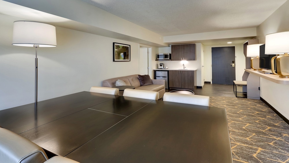 Holiday Inn Staunton Conference Center by IHG - photo 14