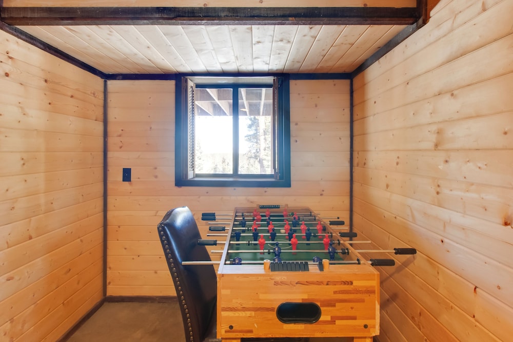 Angel Fire Cabin with Game Room about 4 Mi to Ski Resort - photo 31