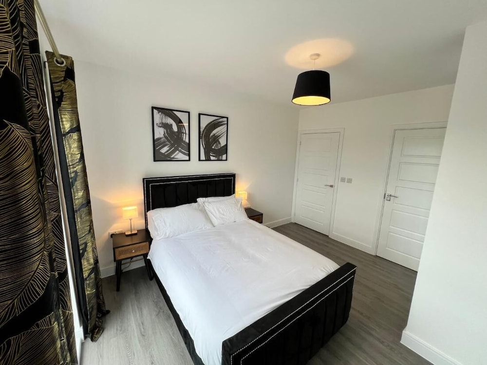 Modern 2 bedroom apartment — Sittingbourne — photo 3