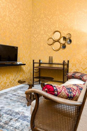 Sololaki Rooms