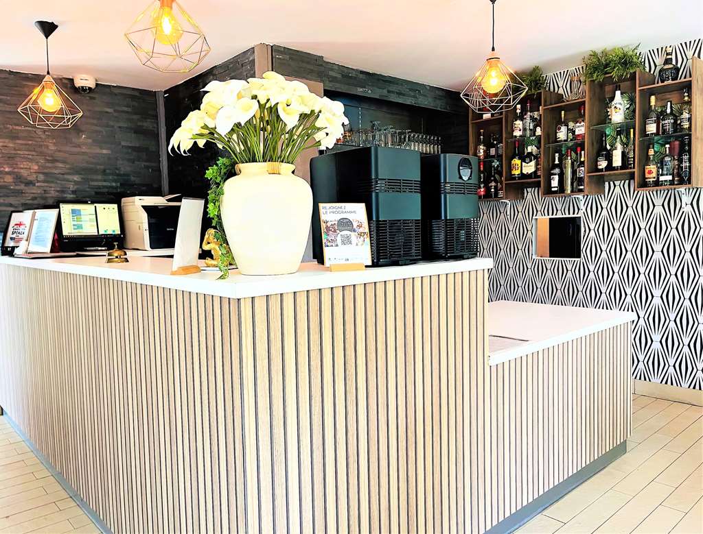 Kyriad Peronne — hotel in Peronne
