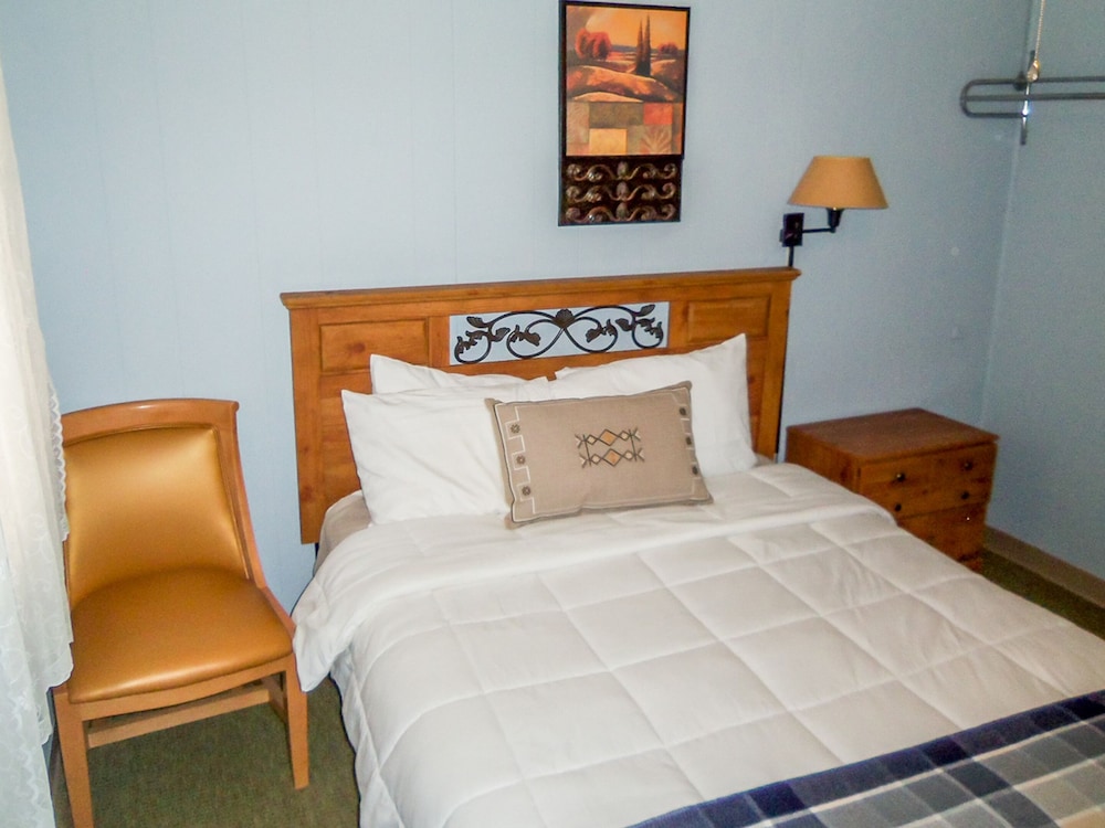 The Gold Pan Motel - photo 9