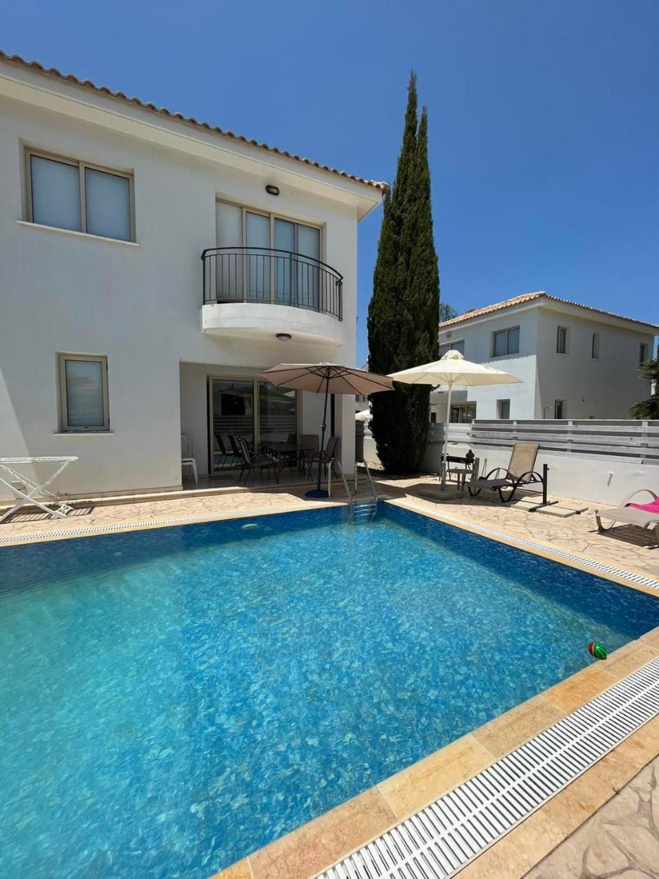 LC Palm Villa