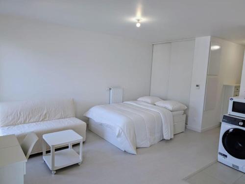 Plume Studio Non Fumeurs & Parking Gratuit a Sartrouville — hotel in Sartrouville