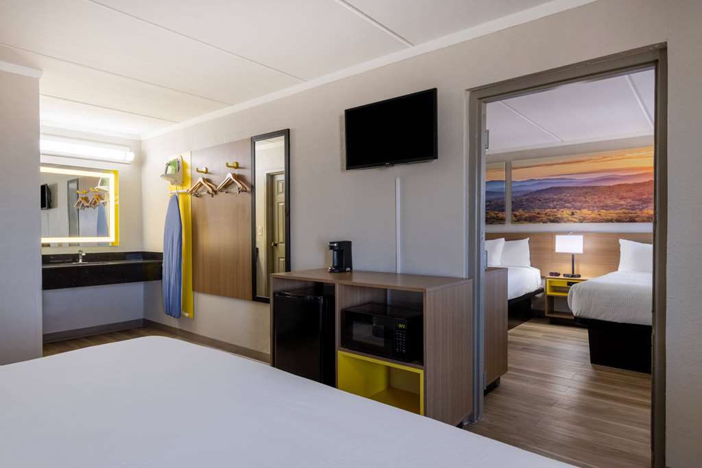 Days Inn & Suites by Wyndham Fort Bragg Cross Creek Mall - photo 30