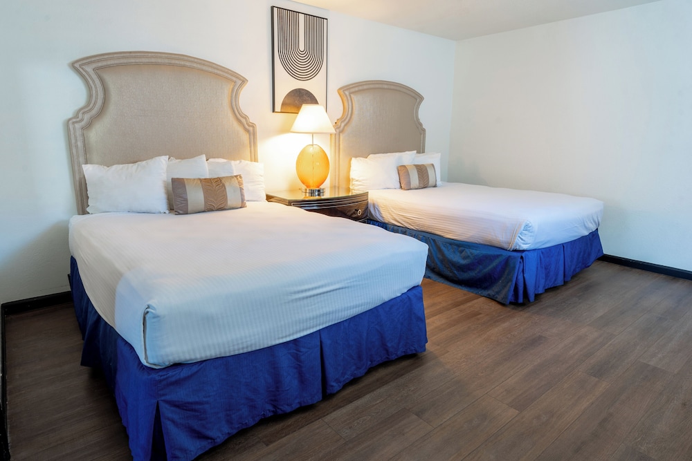 Sands Inn & Suites - photo 19