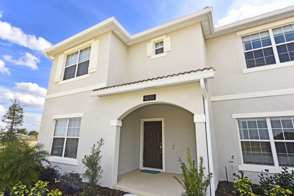 Champions Gate 1610EMVDI Five Bedroom Townhome — 4-Star Luxury Hotel in Davenport, United States