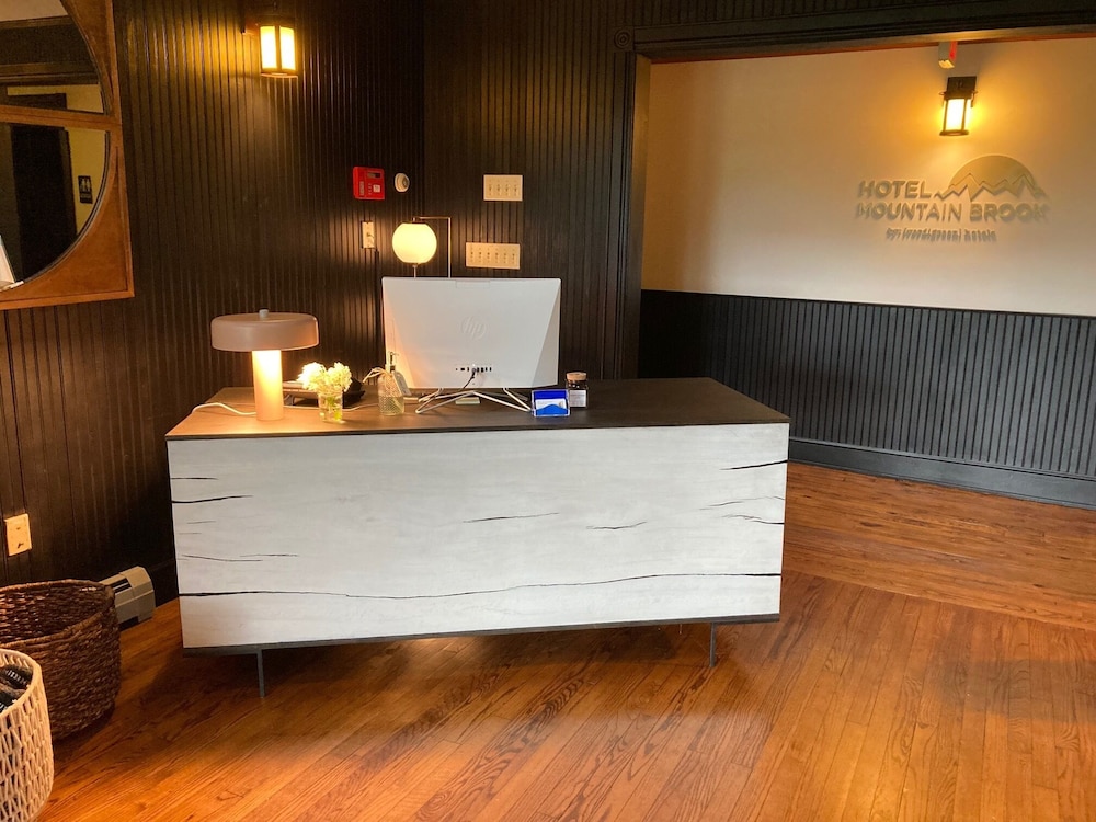 Hotel Mountain Brook - photo 3