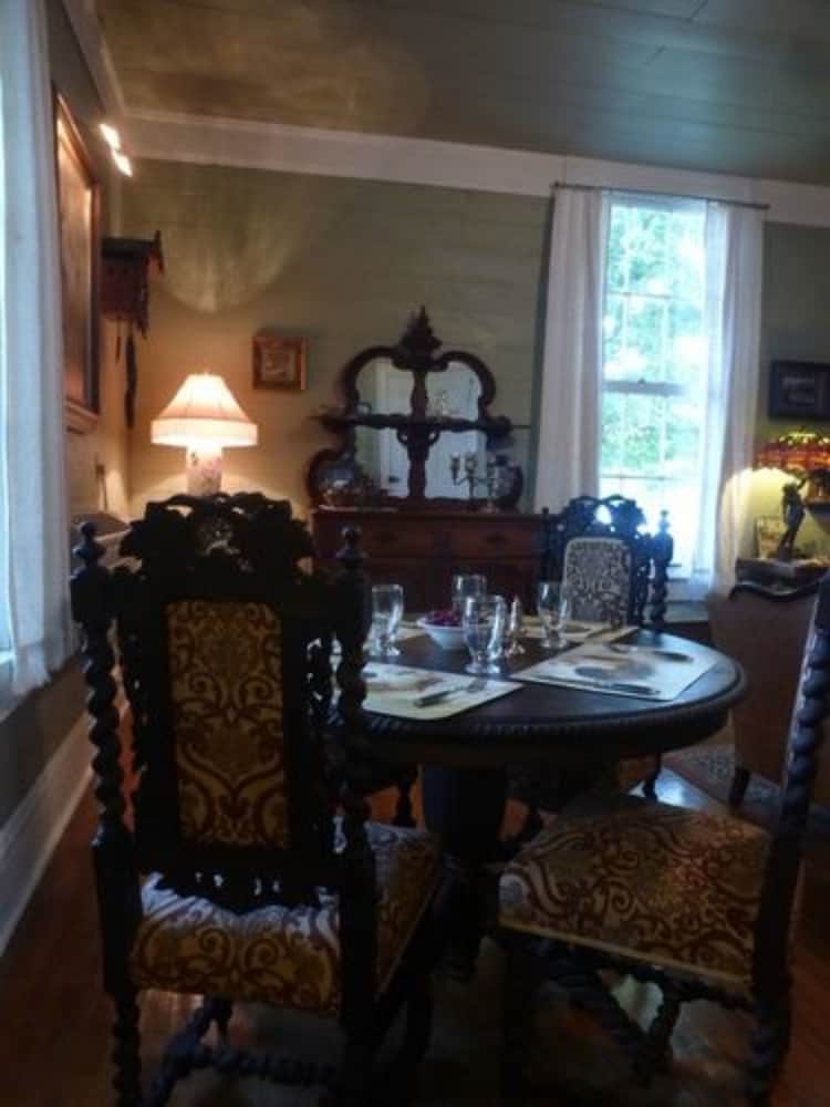 Mulberry Lavender Farm and B&B - photo 32