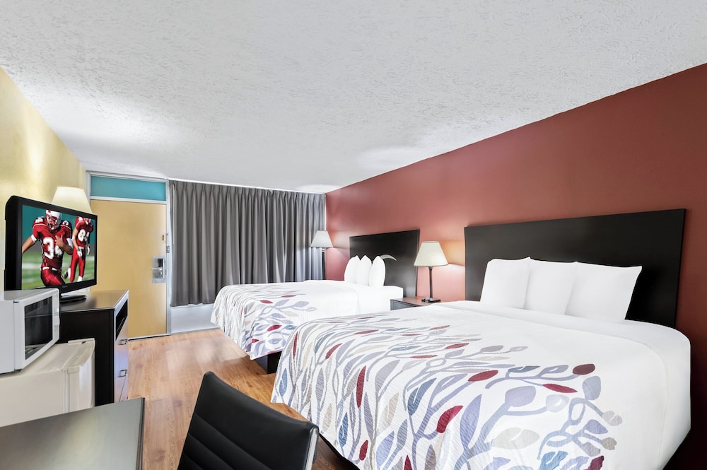 Red Roof Inn Berea - photo 5