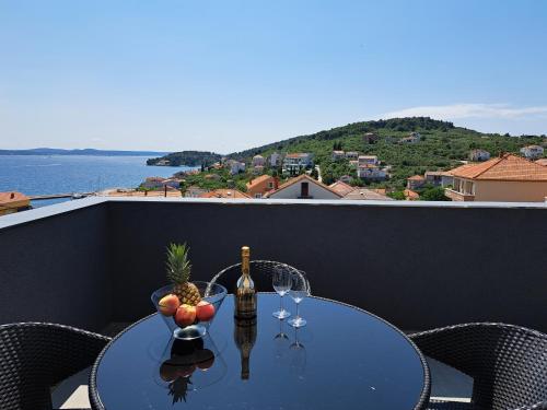 Penthouse Petra with hot tub — 4-Star Luxury Hotel in Kali, Croatia