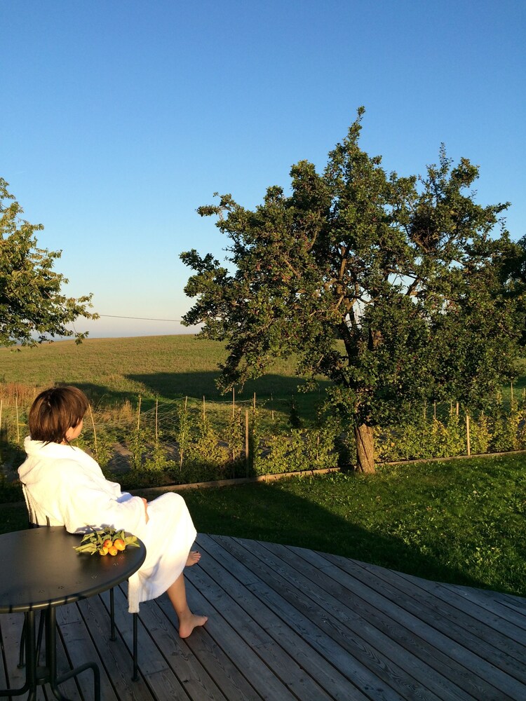 Cocoon Meetings — hotel in Degeberga