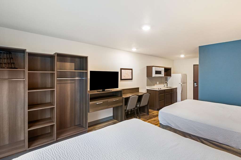 WoodSpring Suites Davenport Quad Cities - photo 16
