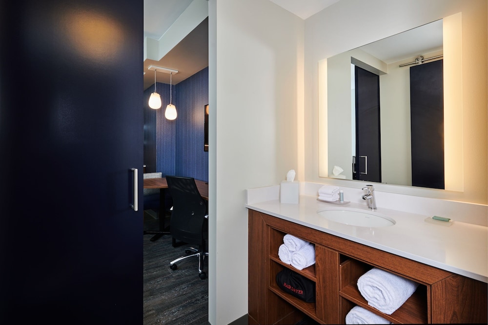Residence Inn by Marriott Berkeley - photo 30