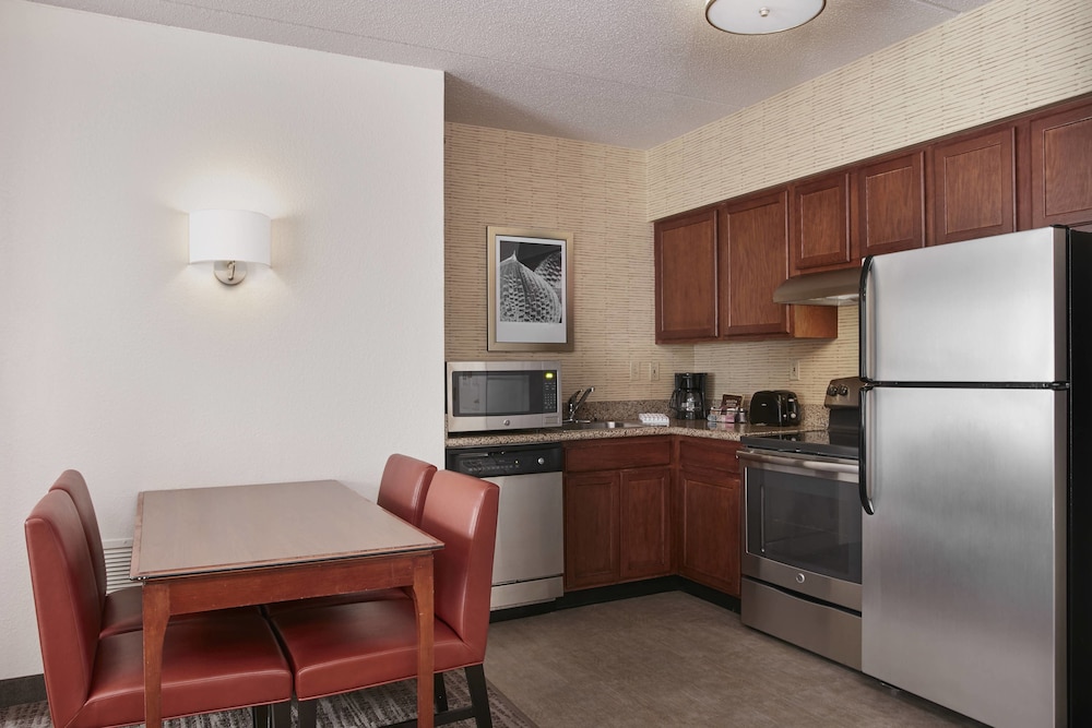 Residence Inn by Marriott Chicago Schaumburg Woodfield Mall - photo 10