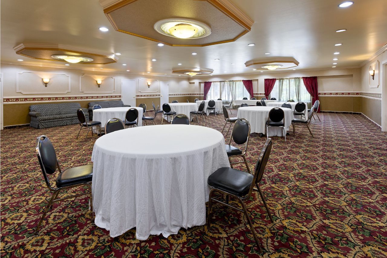 Inn At Atlantic City Hotel & Banquet - photo 7