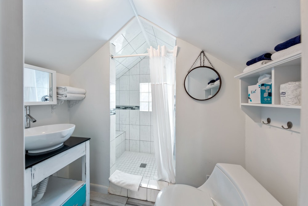 Wicker Guesthouse - photo 32