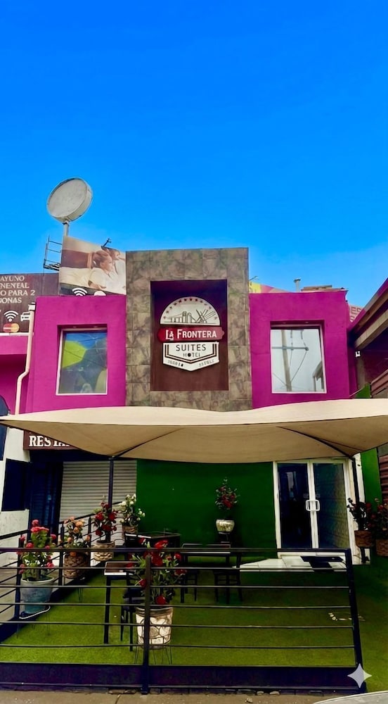 La frontera suites motel in Juarez, Mexico