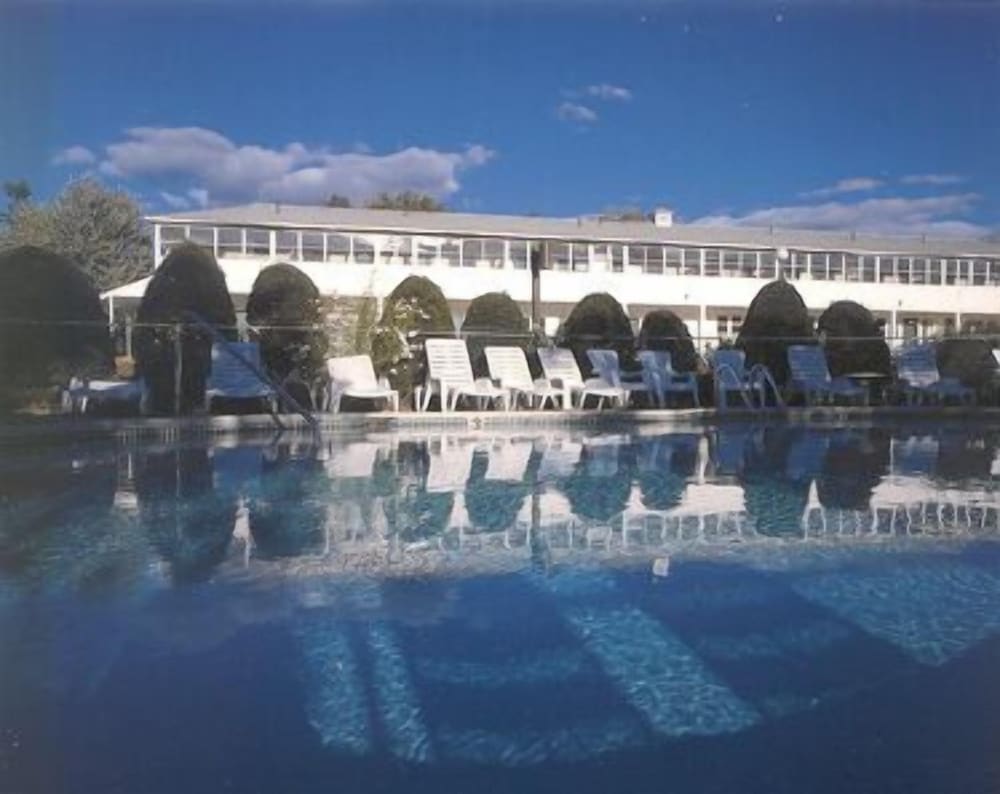 Briarcliff Motel - photo 17