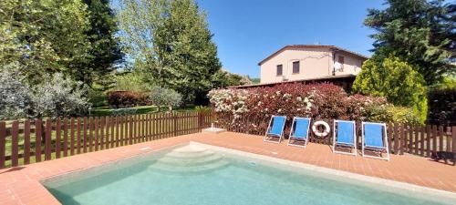 Terra di Mezzo in Volterra, Italy