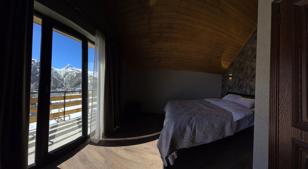 Kazbegi Folk Cottages