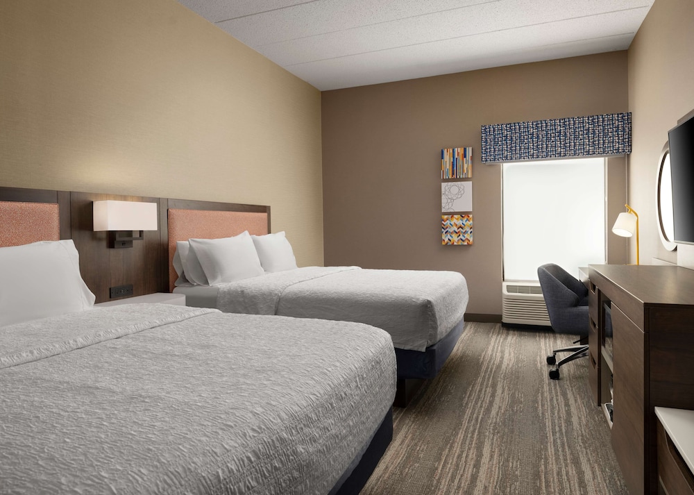 Hampton Inn Troy - photo 4