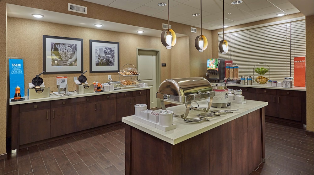 Hampton Inn & Suites Hood River - photo 23