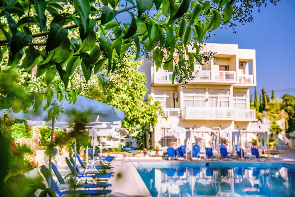 Amalia Hotel - last minute hotel in Corfu