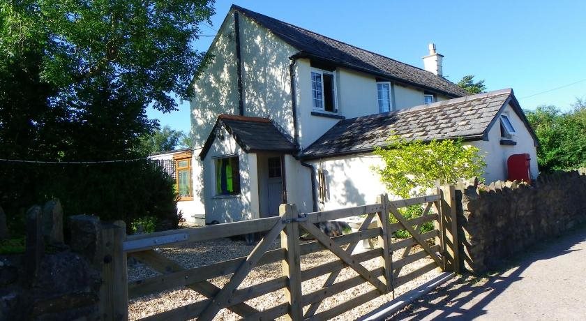Headgate Farm B&B — 4-Star Luxury Hotel in South Molton, United Kingdom