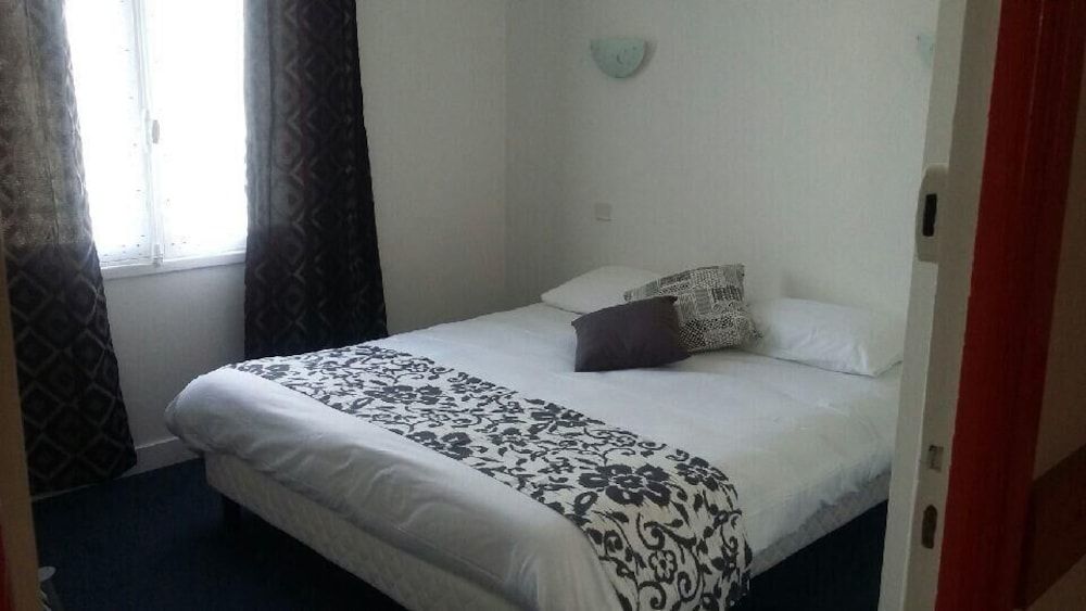 Hotel Bistrot de la Place in Royan, France