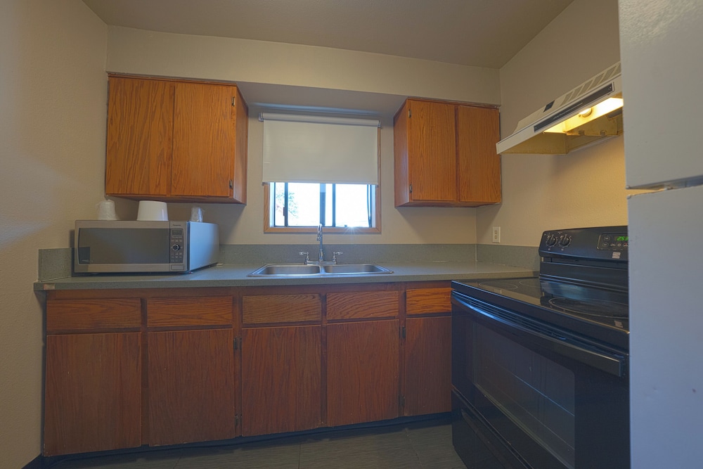 Budget Inn Oregon City Portland - photo 38
