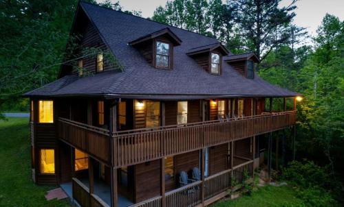 Rocky Top Lodge - photo 2