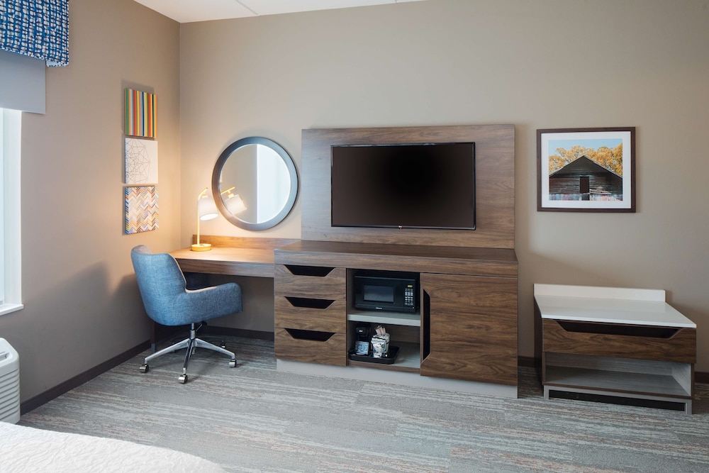 Hampton Inn by Hilton Smithfield Selma - photo 7