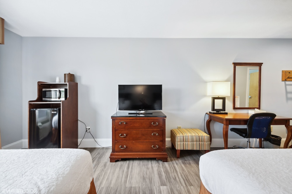 My Hometown Inn - photo 17