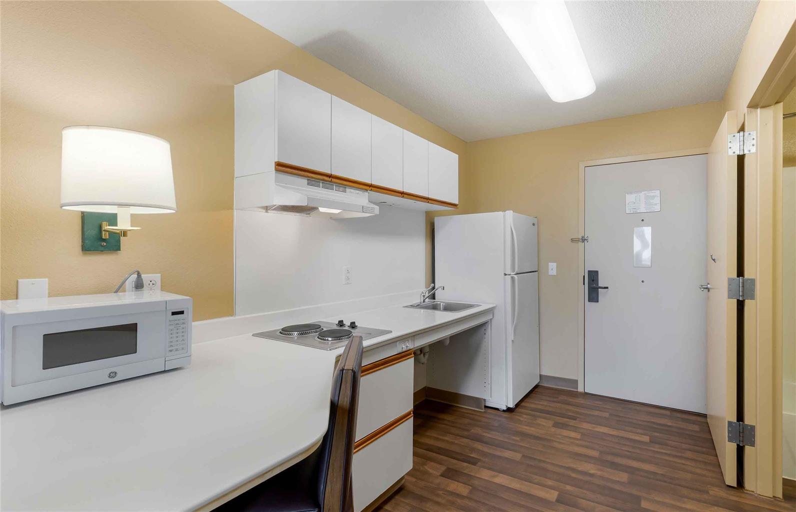 Extended Stay America Suites St Louis Westport Central - photo 30