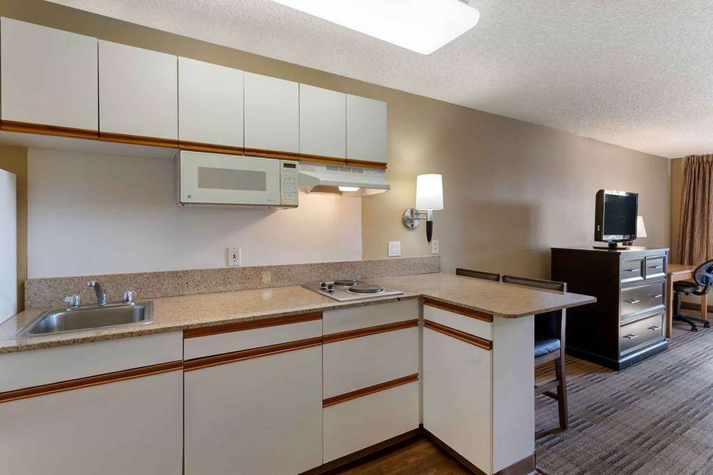 Extended Stay America Suites San Jose Downtown - photo 28